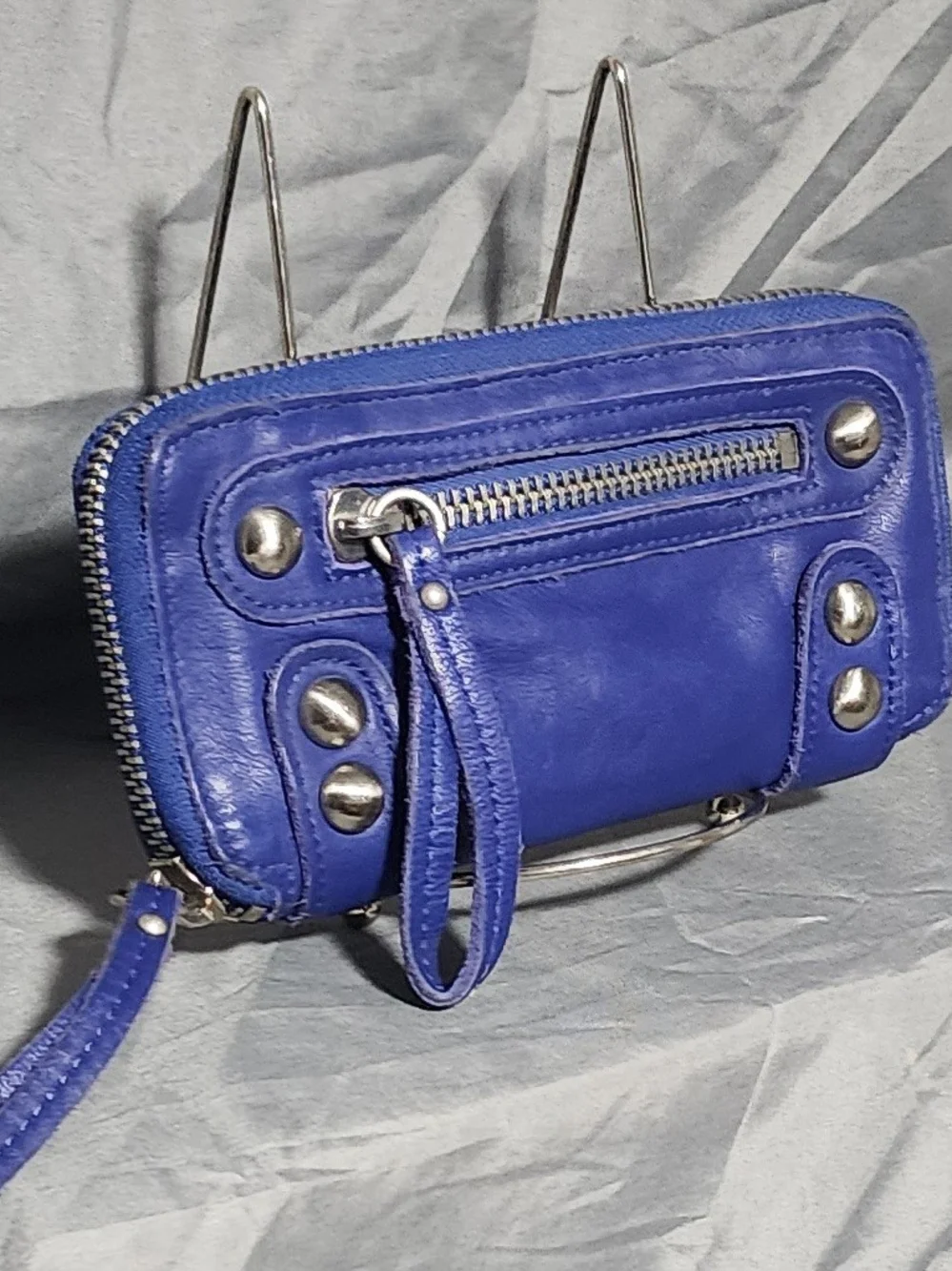 Y2K Linea Pelle Chianti Dylan Blue Leather Zip Around Wallet